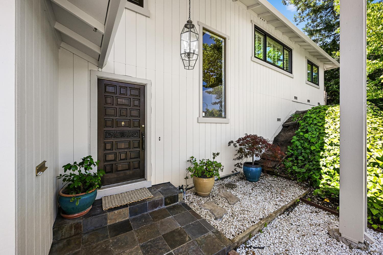 501 Willow Court