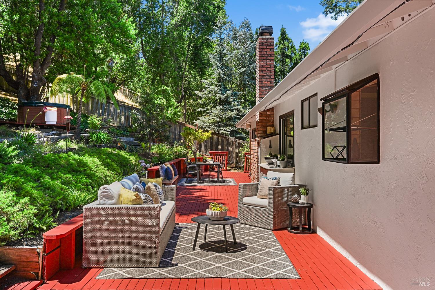 501 Willow Court