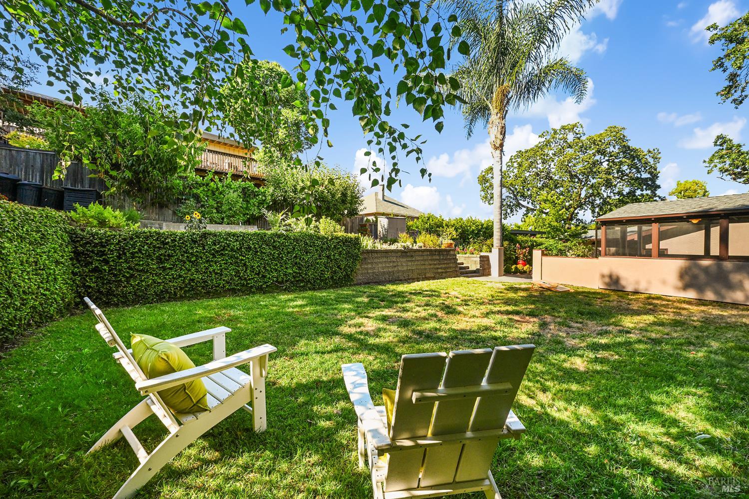 41 Sunnyside Avenue