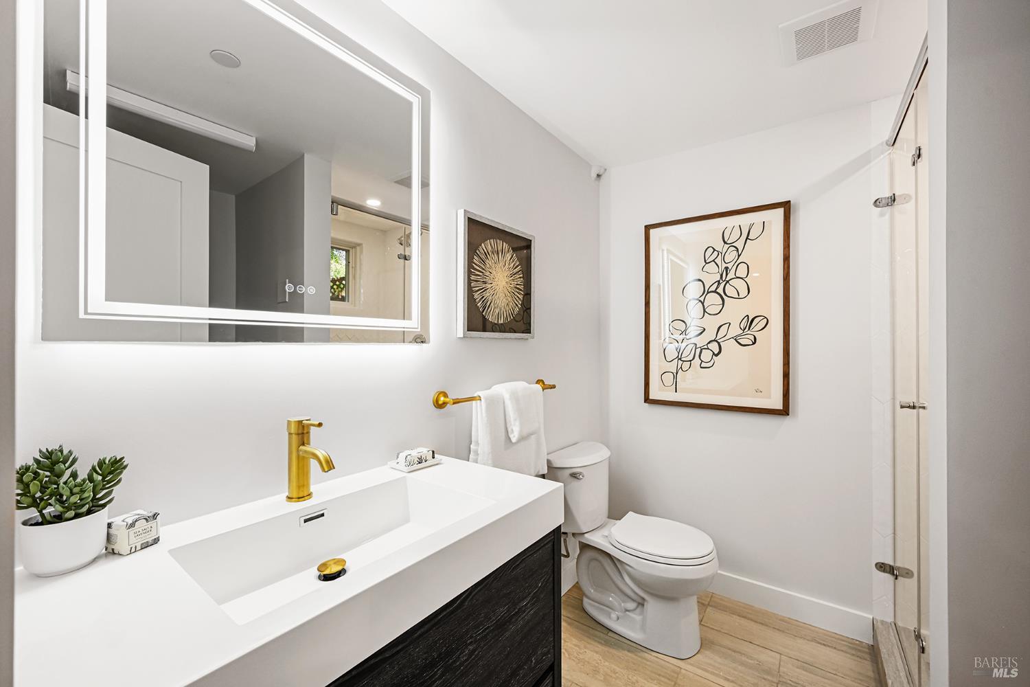 220 Laurel Avenue