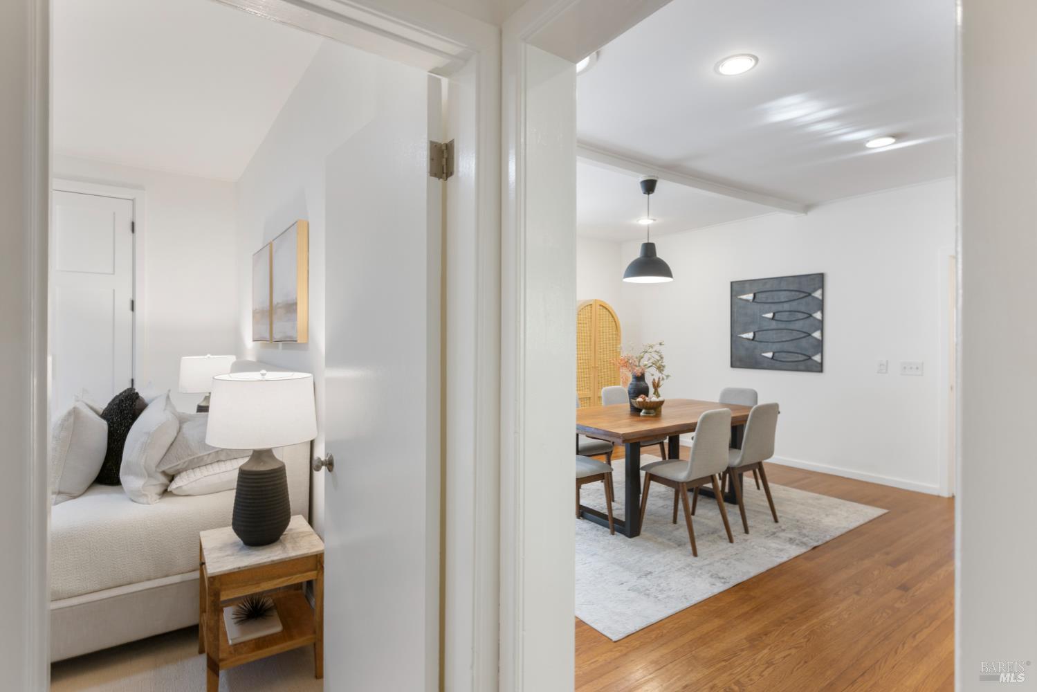 5 Hillside Avenue