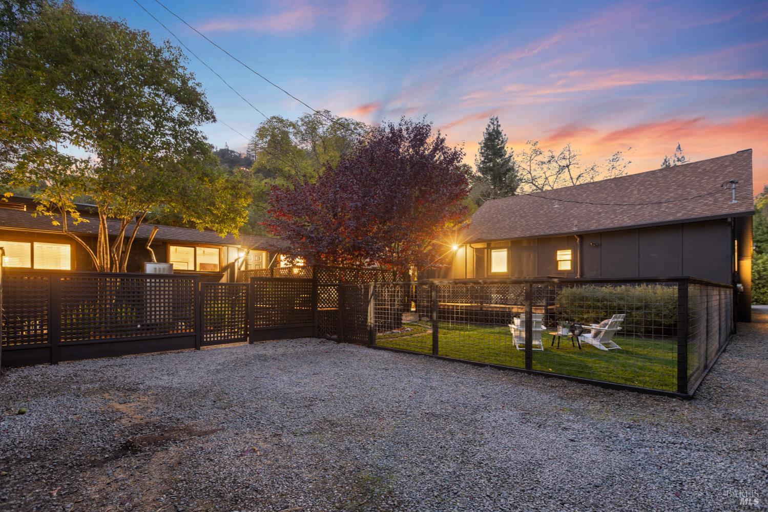 5 Hillside Avenue