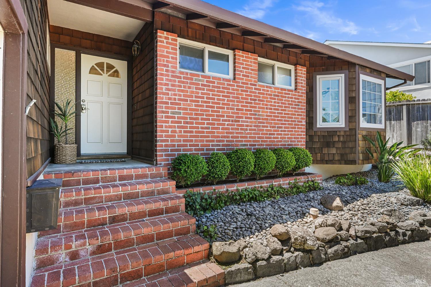 29 Ridgewood Drive