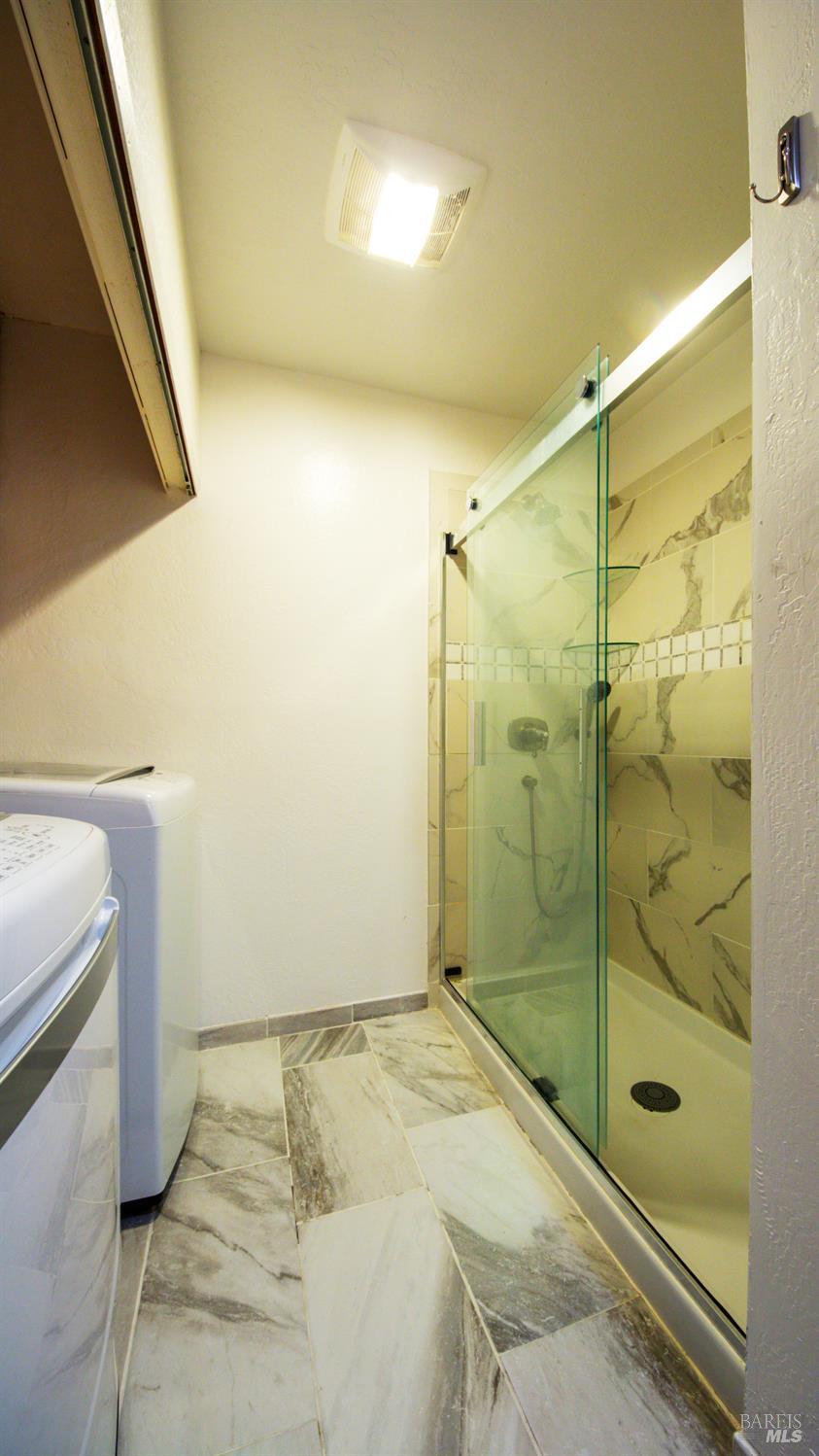 1 Plata Court