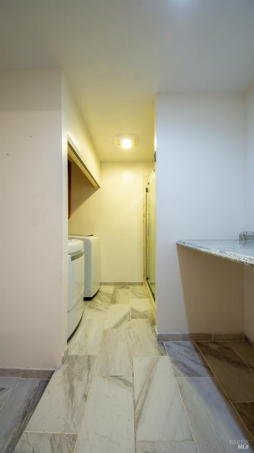 1 Plata Court