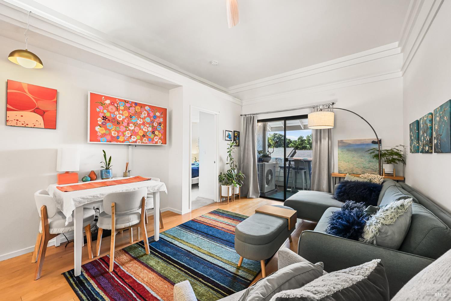 79 Village Circle