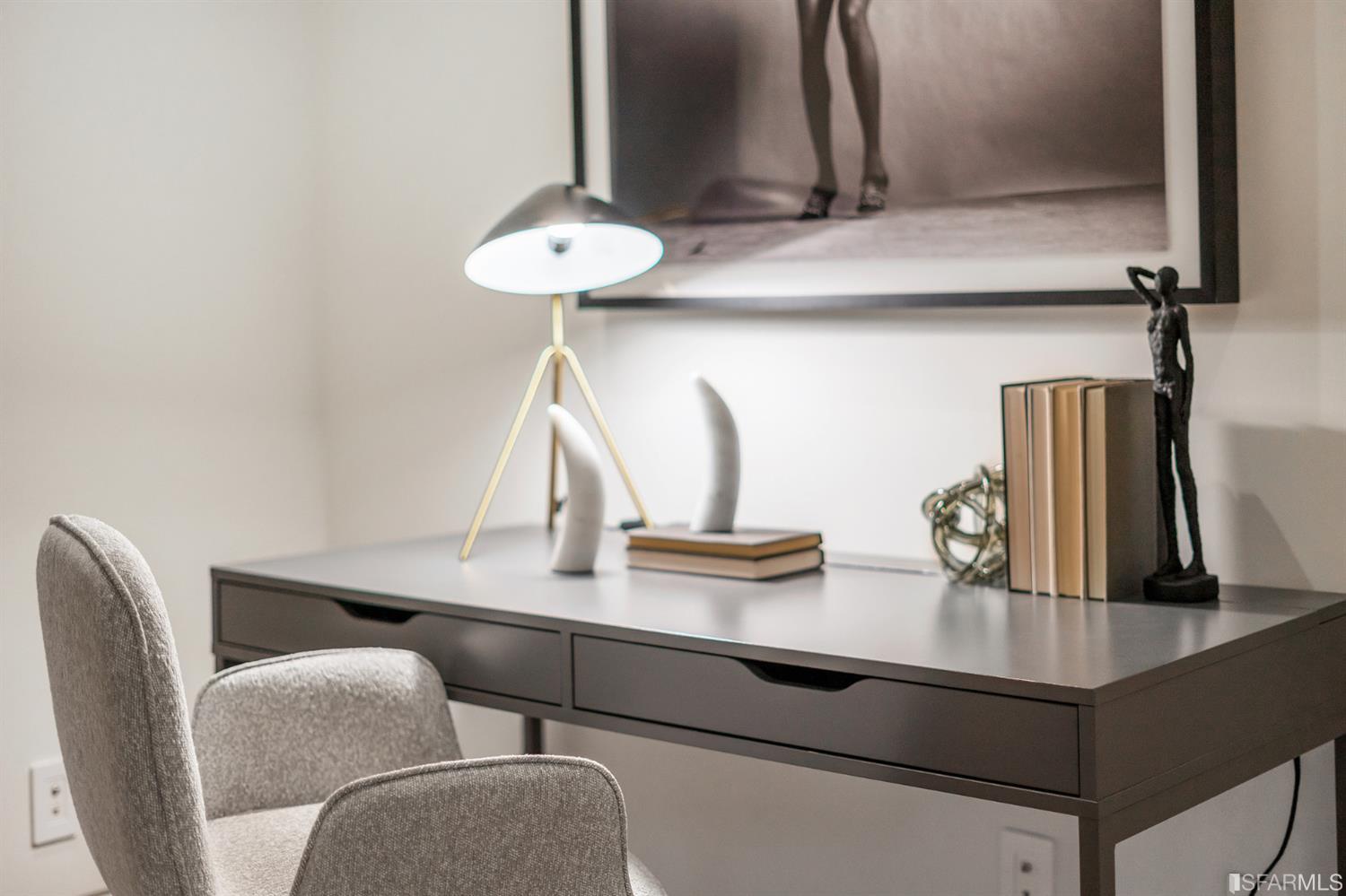 1250 Leavenworth Street Unit: 1