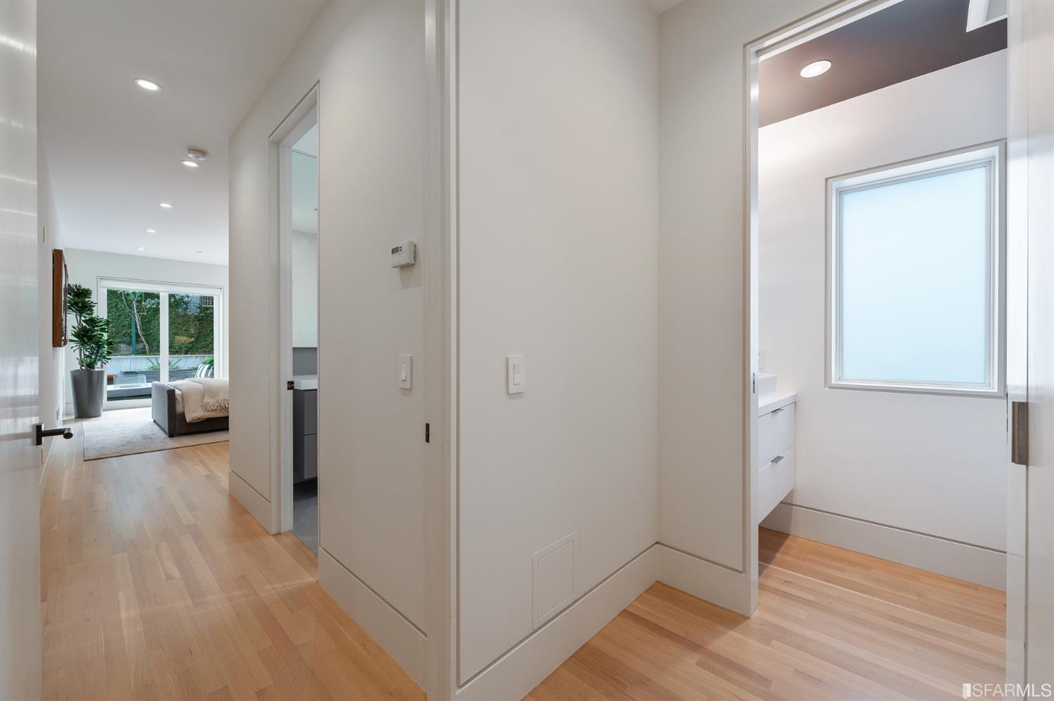 1250 Leavenworth Street Unit: 1