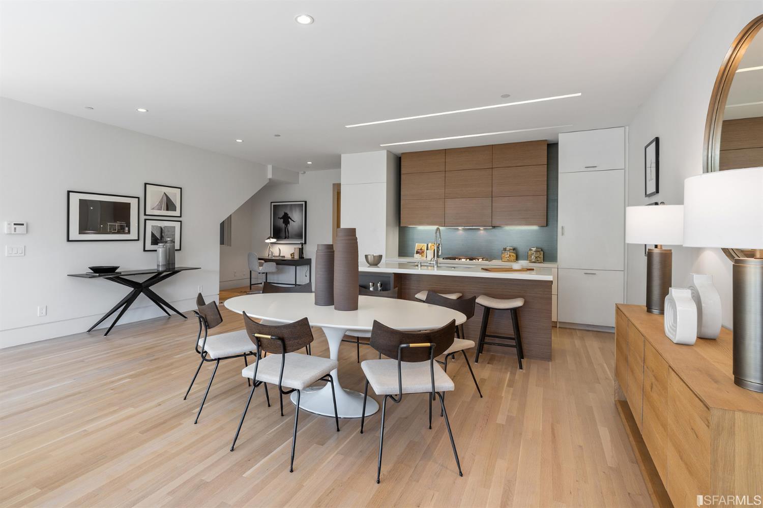 1250 Leavenworth Street Unit: 1