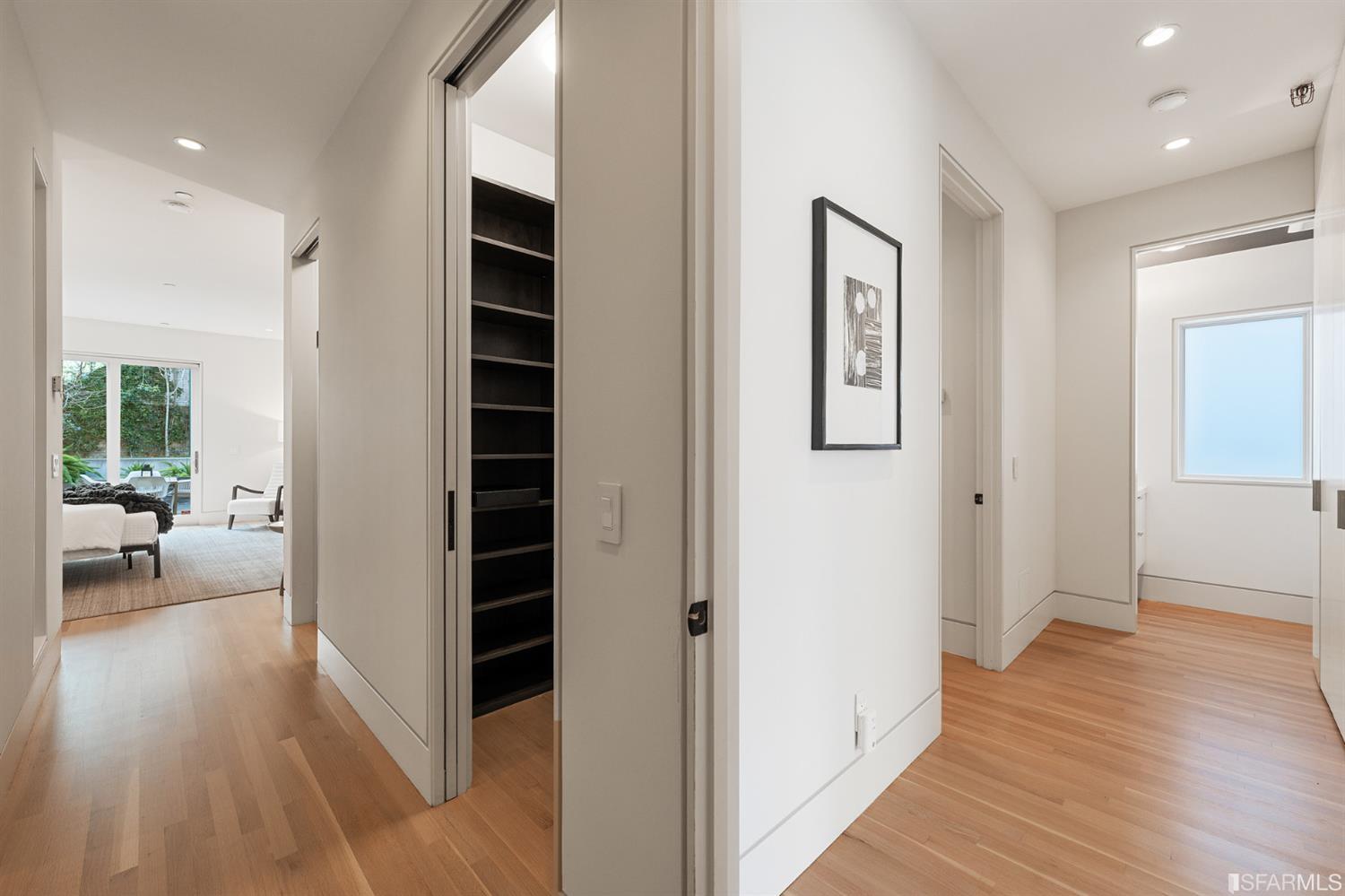 1250 Leavenworth Street Unit: 1