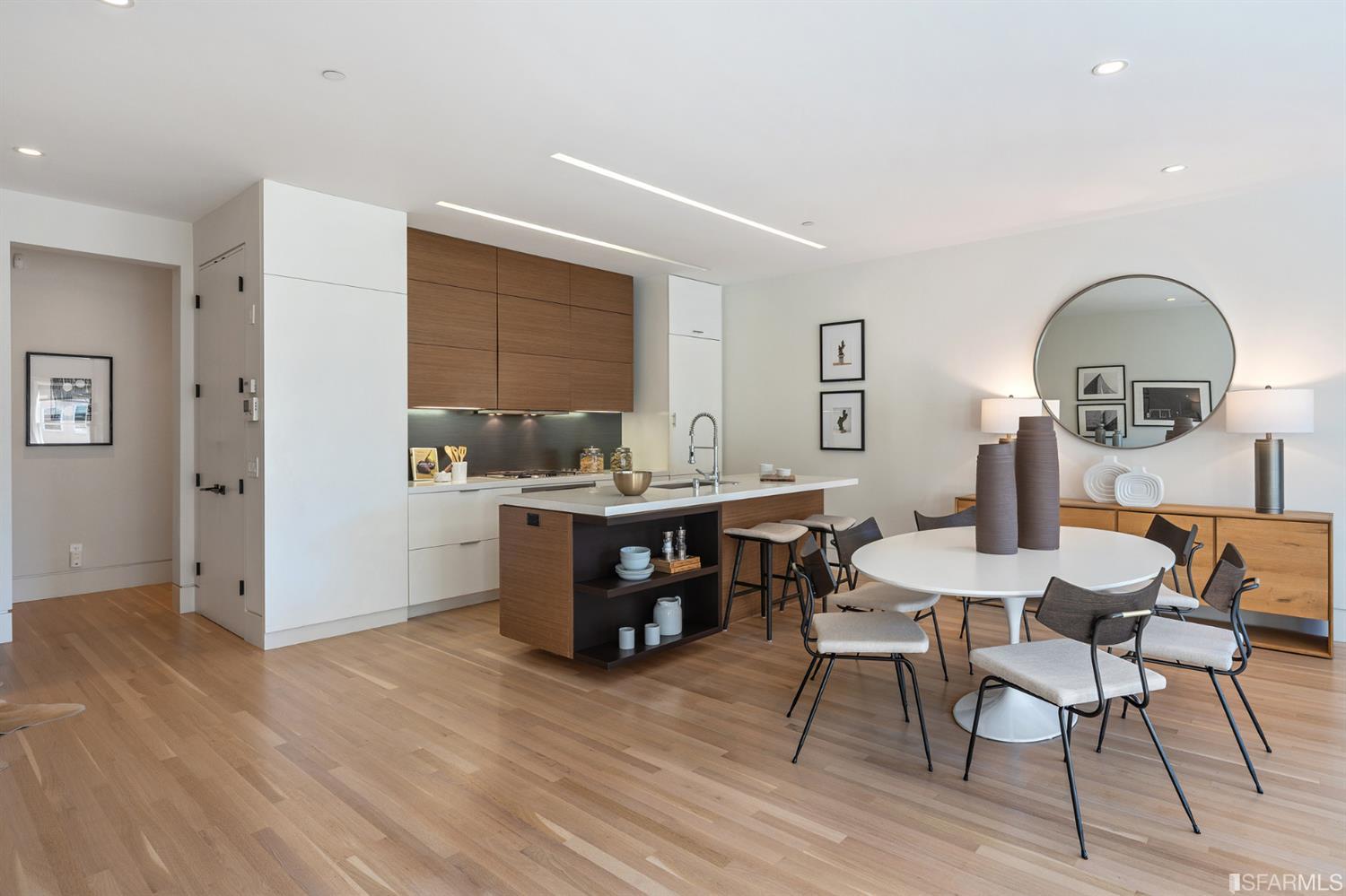 1250 Leavenworth Street Unit: 1