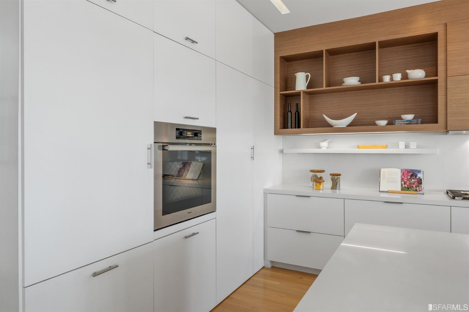 1250 Leavenworth Street Unit: 3