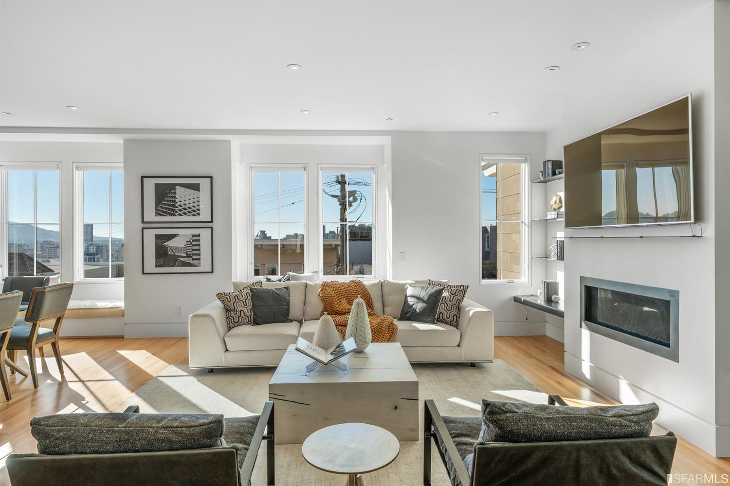 1250 Leavenworth Street Unit: 3