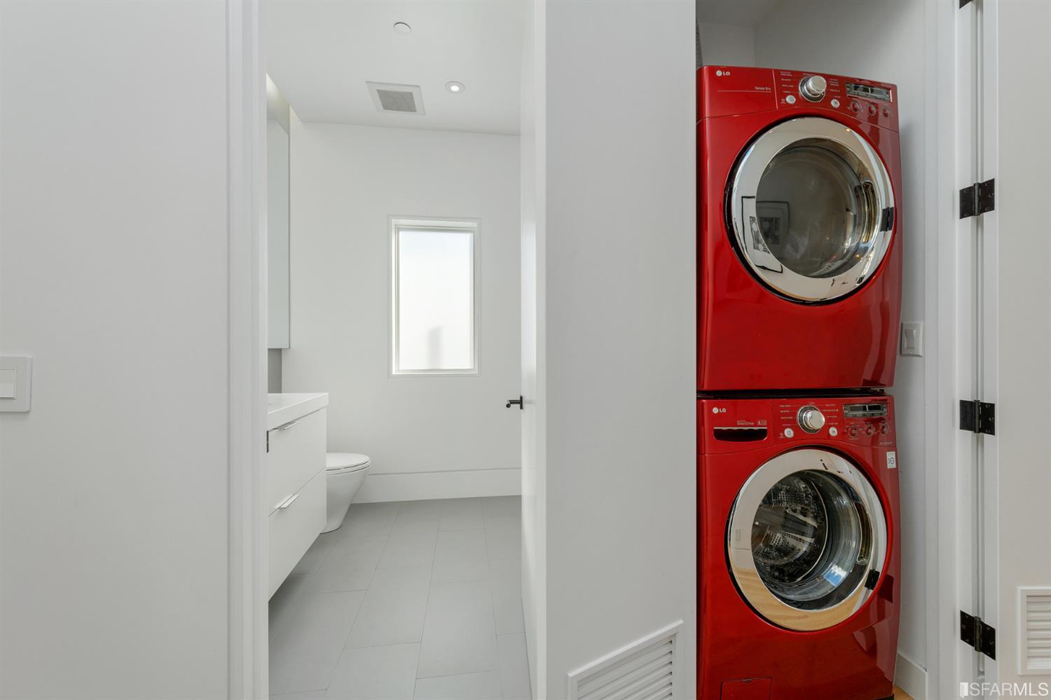 1250 Leavenworth Street Unit: 3