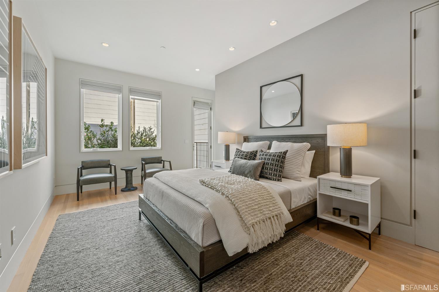 1250 Leavenworth Street Unit: 2