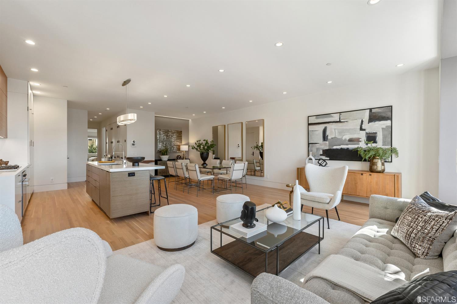 1250 Leavenworth Street Unit: 2