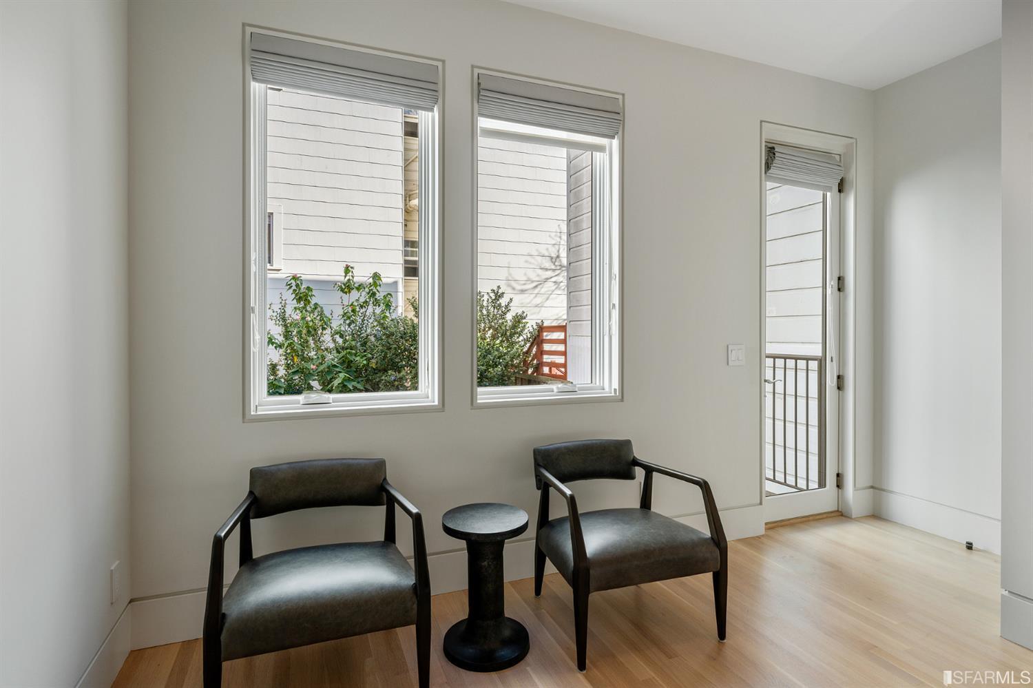 1250 Leavenworth Street Unit: 2