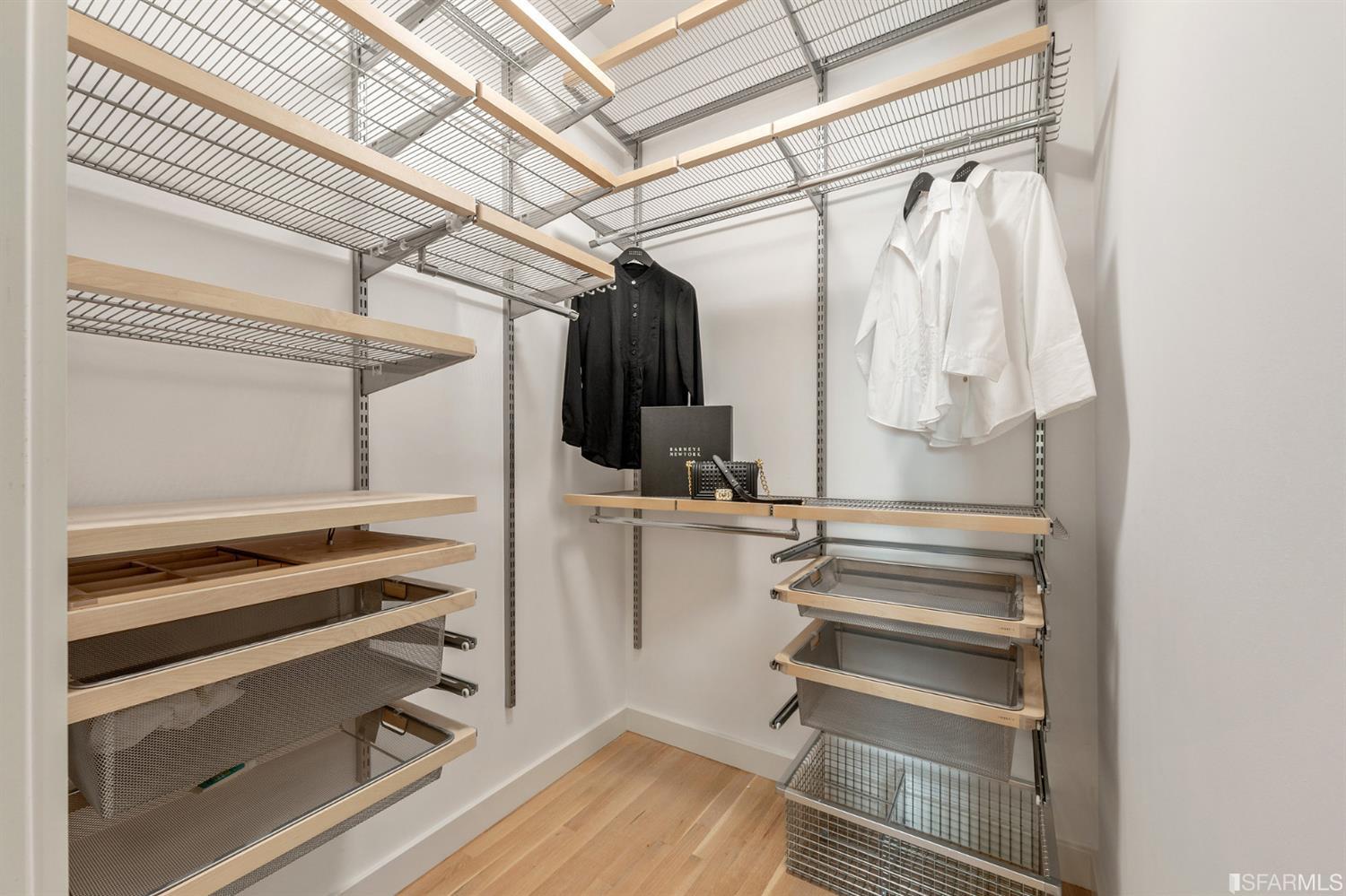 1250 Leavenworth Street Unit: 2