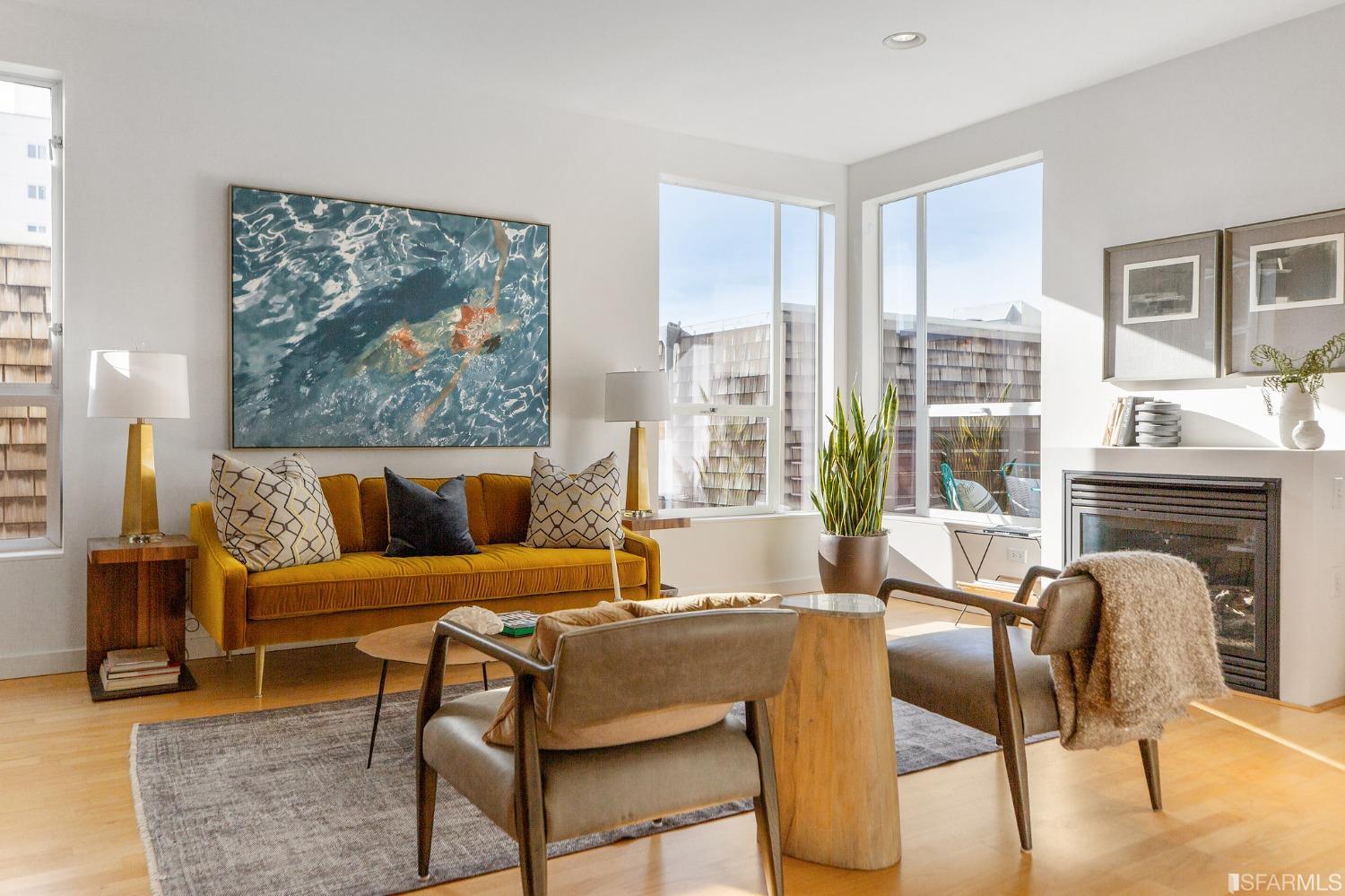 1521 Sutter Street Unit: 404