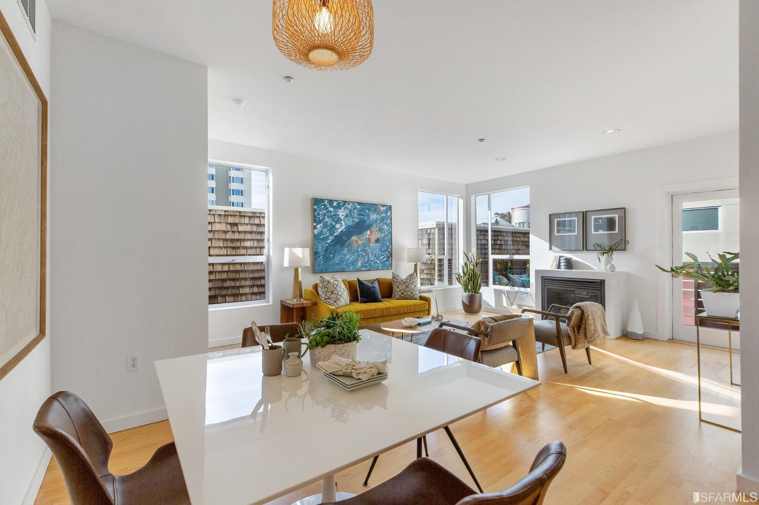 1521 Sutter Street Unit: 404