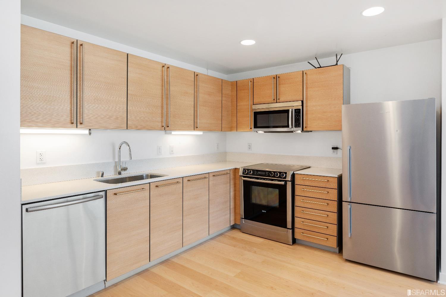 1160 Mission Street Unit: 1412
