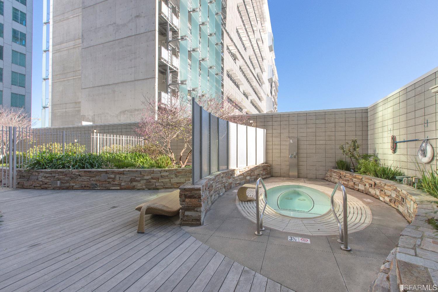 1160 Mission Street Unit: 1412