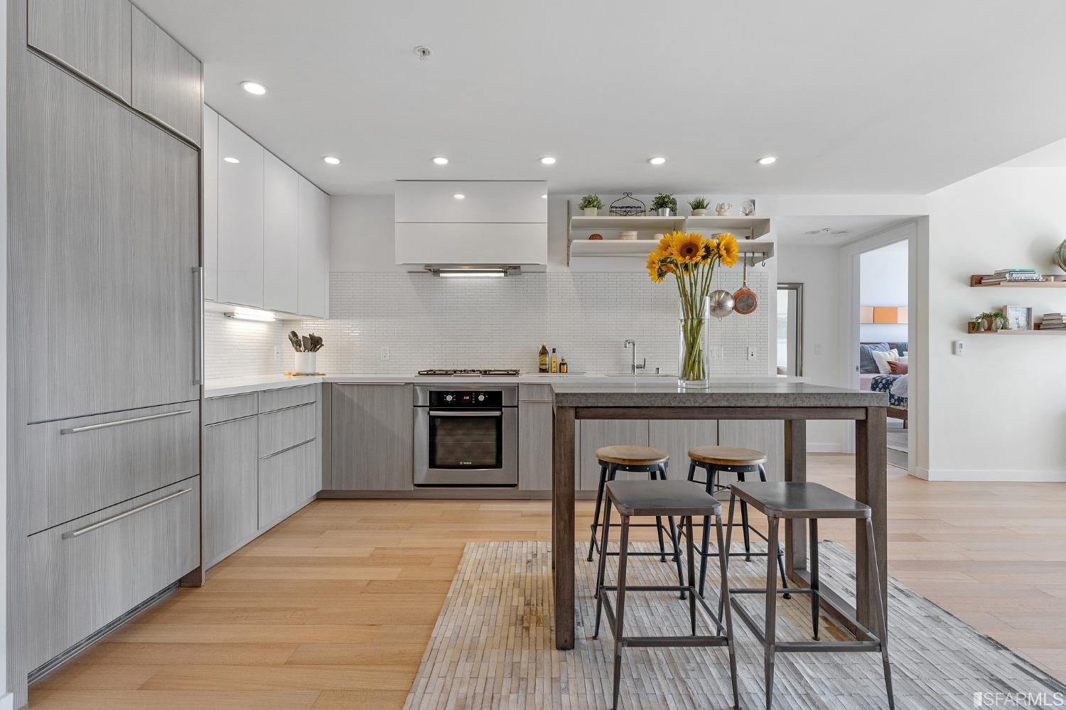 300 Ivy Street Unit: 312