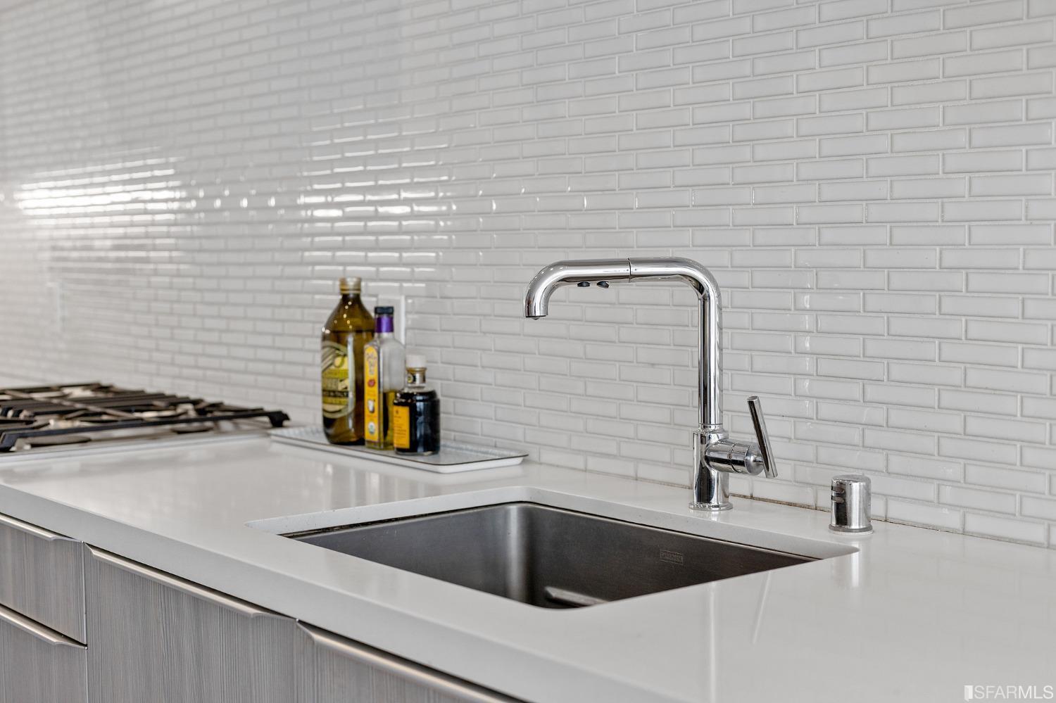 300 Ivy Street Unit: 312