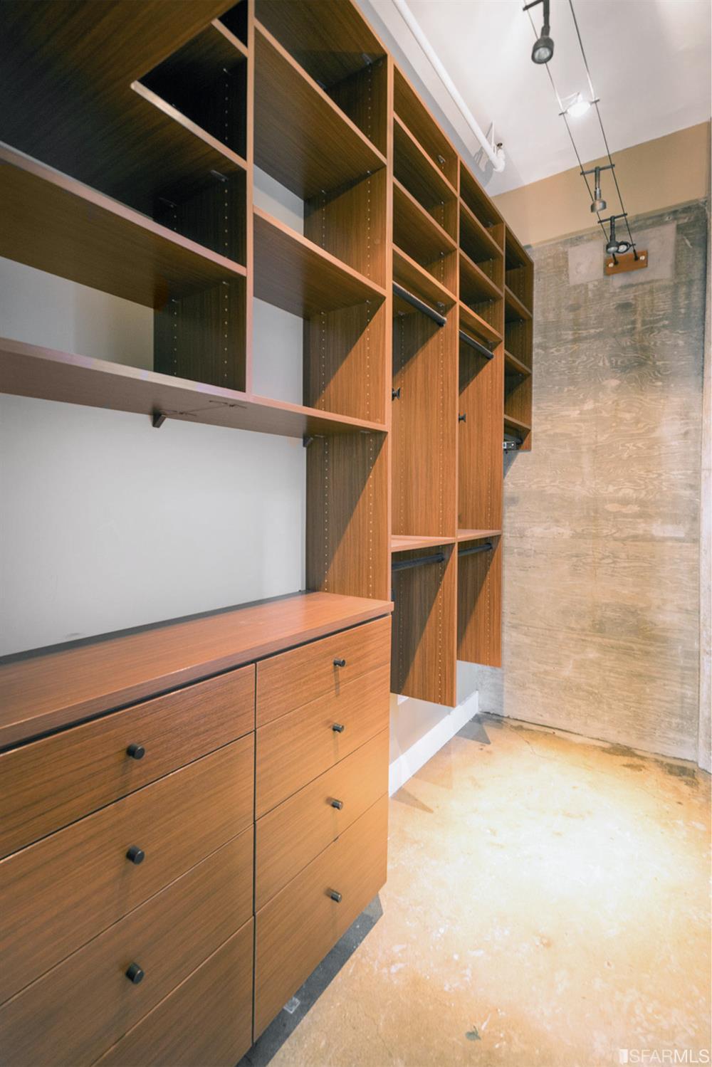 2 Mint Plaza Unit: 803