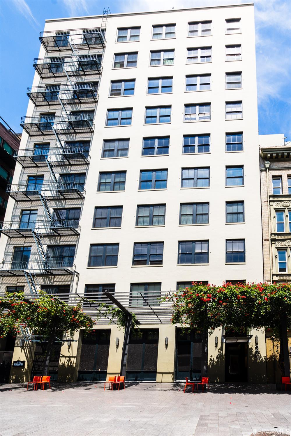 2 Mint Plaza Unit: 803