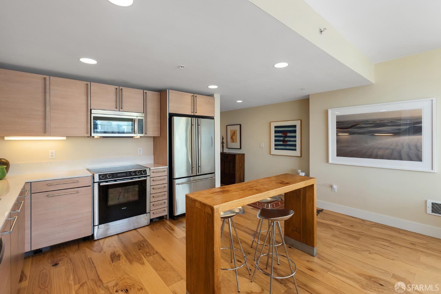 1160 Mission Street Unit: 1808