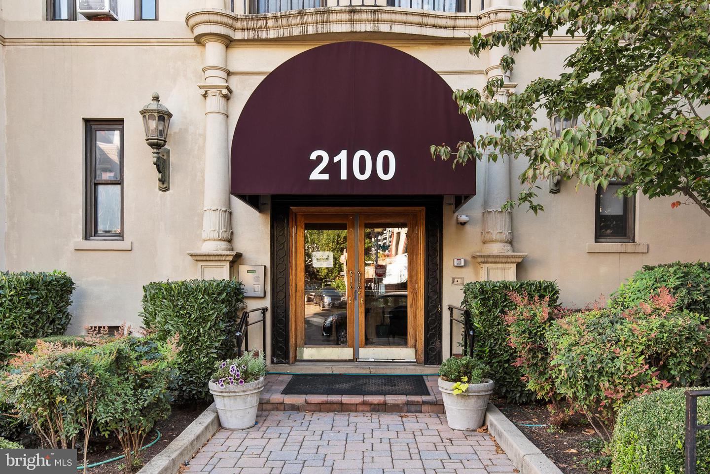 2100 19TH STREET NW Unit: 605
