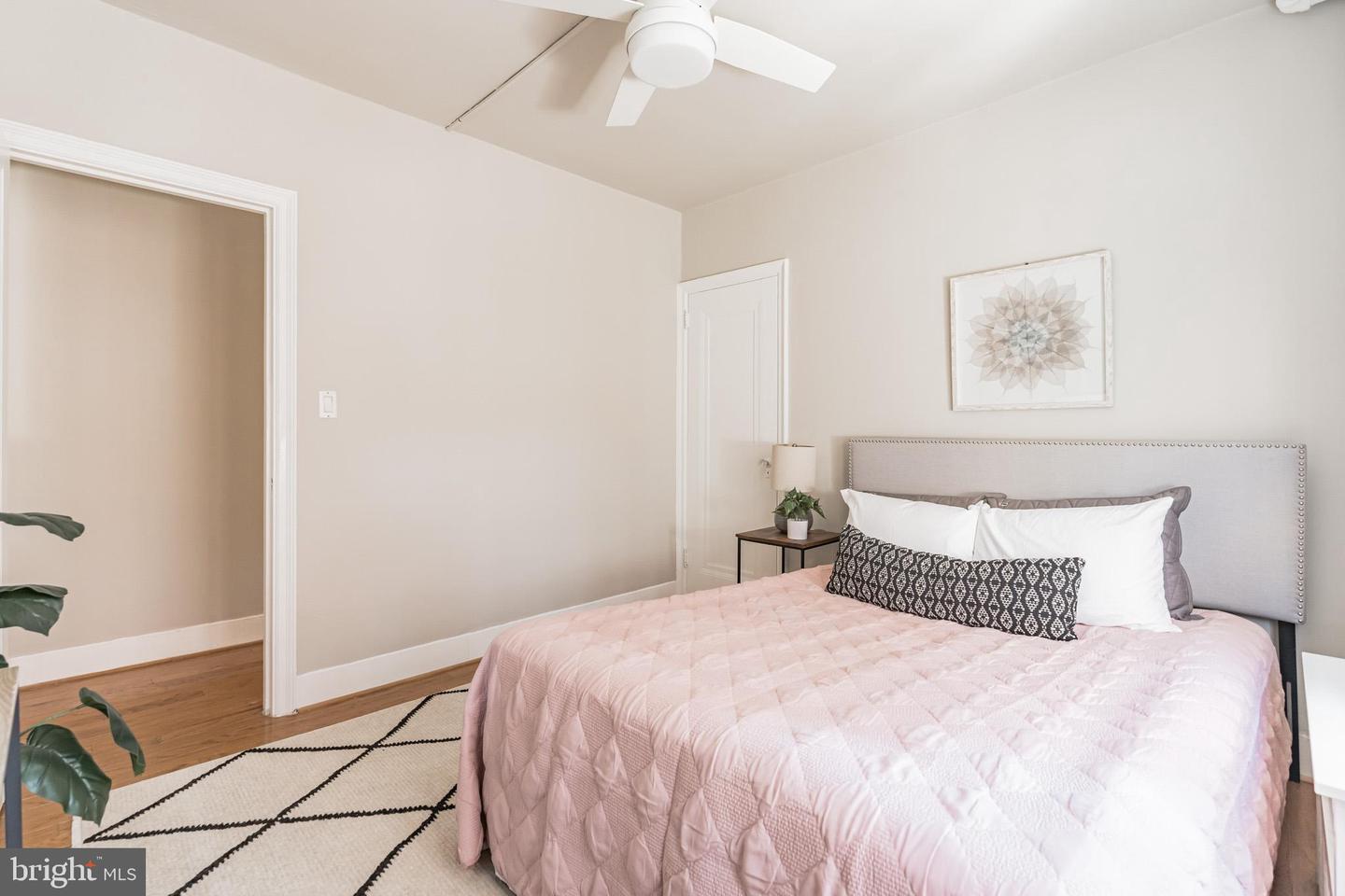 2100 19TH STREET NW Unit: 605