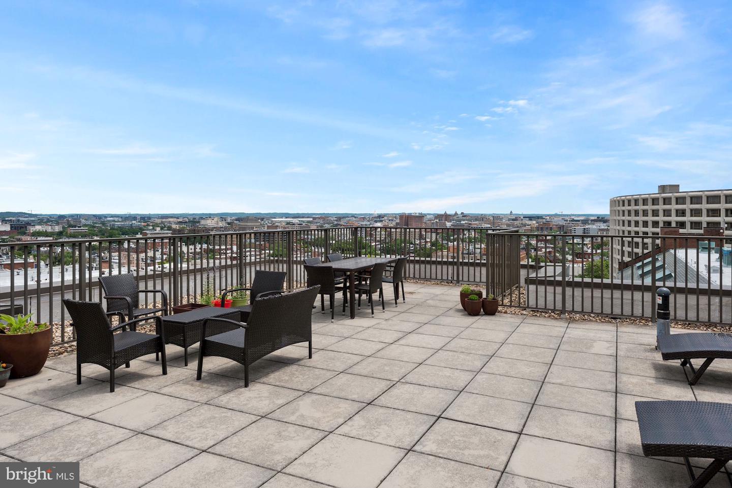 2100 19TH STREET NW Unit: 605