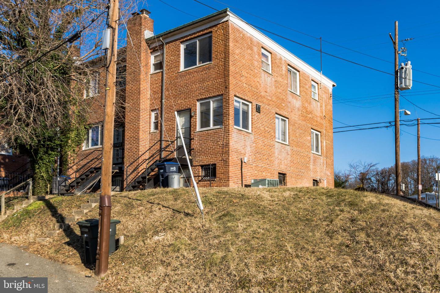 1261 GALLATIN STREET NE