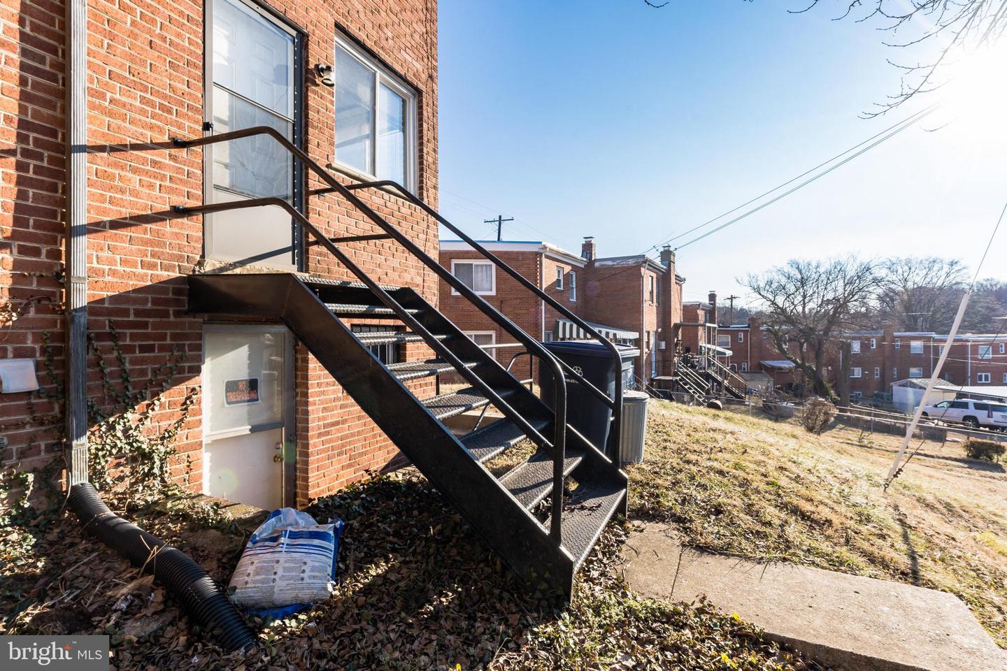 1261 GALLATIN STREET NE
