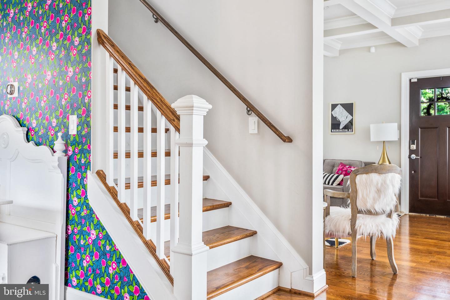 2704 BRENTWOOD ROAD NE