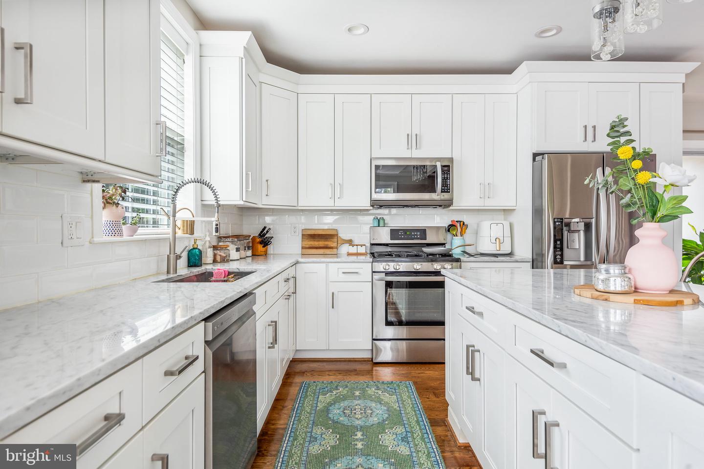 2704 BRENTWOOD ROAD NE