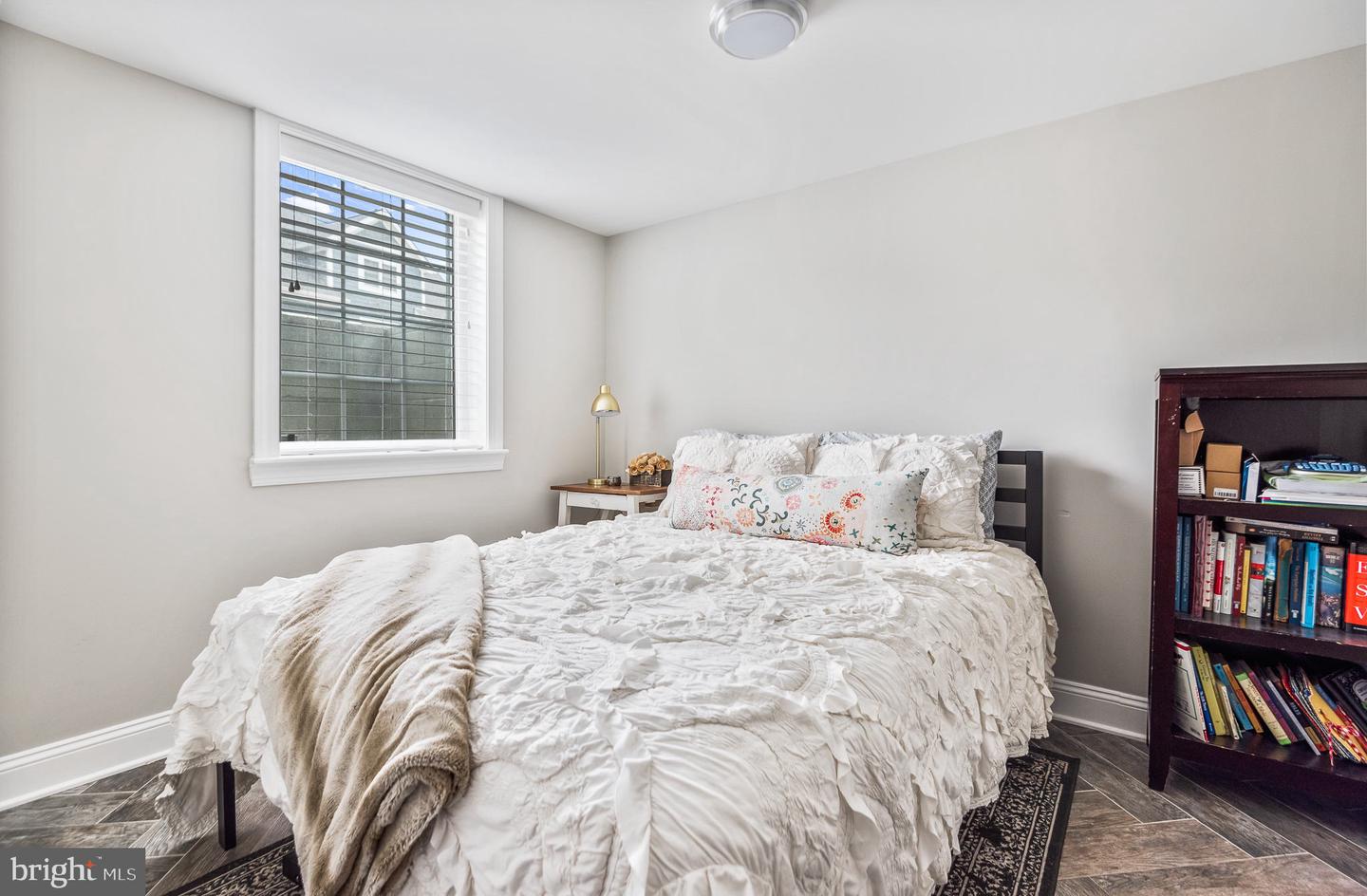 2704 BRENTWOOD ROAD NE
