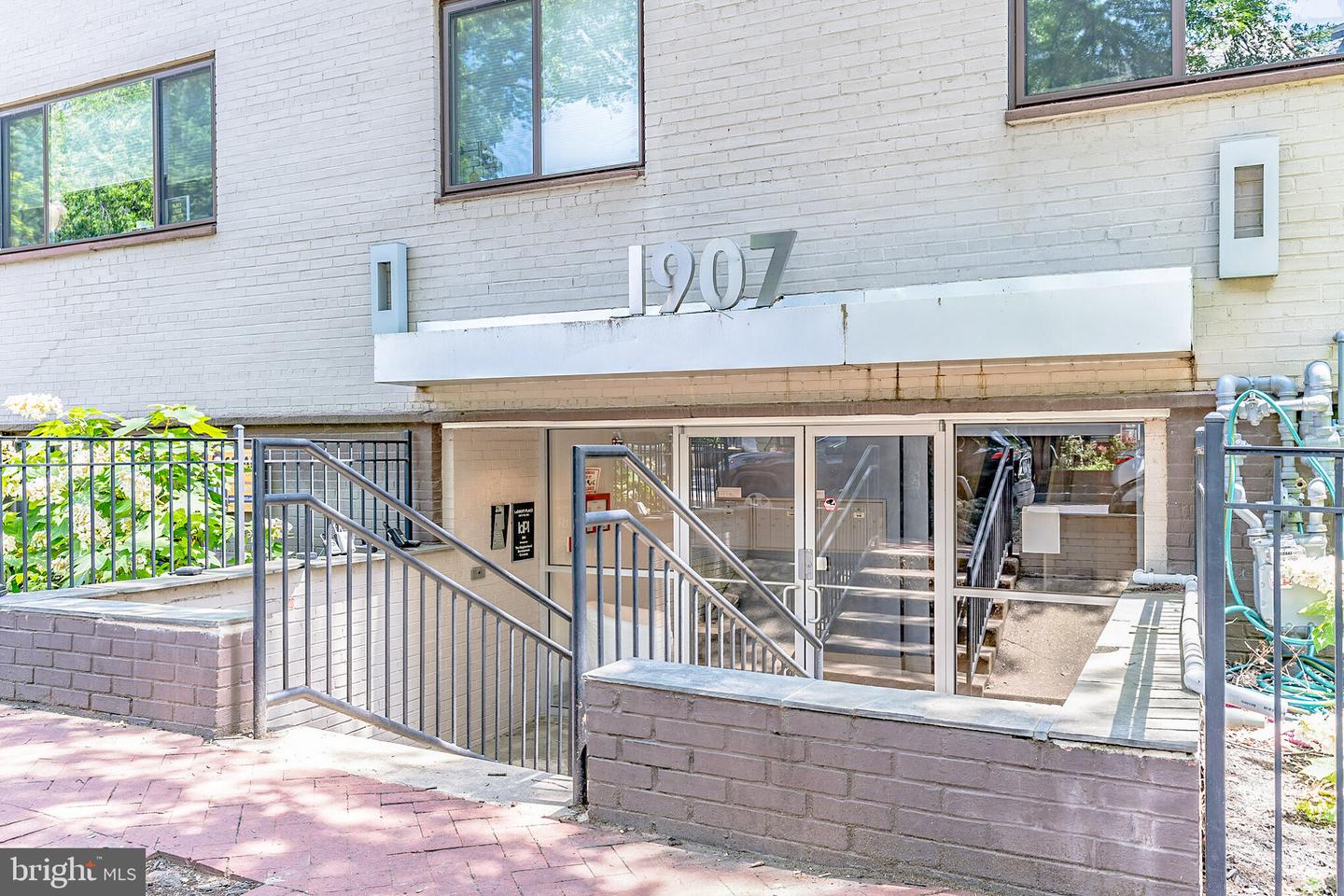 1907 3RD STREET NW Unit: 203