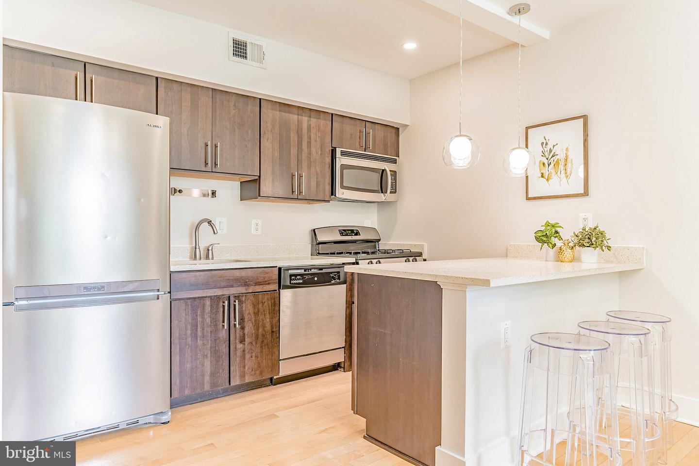 1907 3RD STREET NW Unit: 203