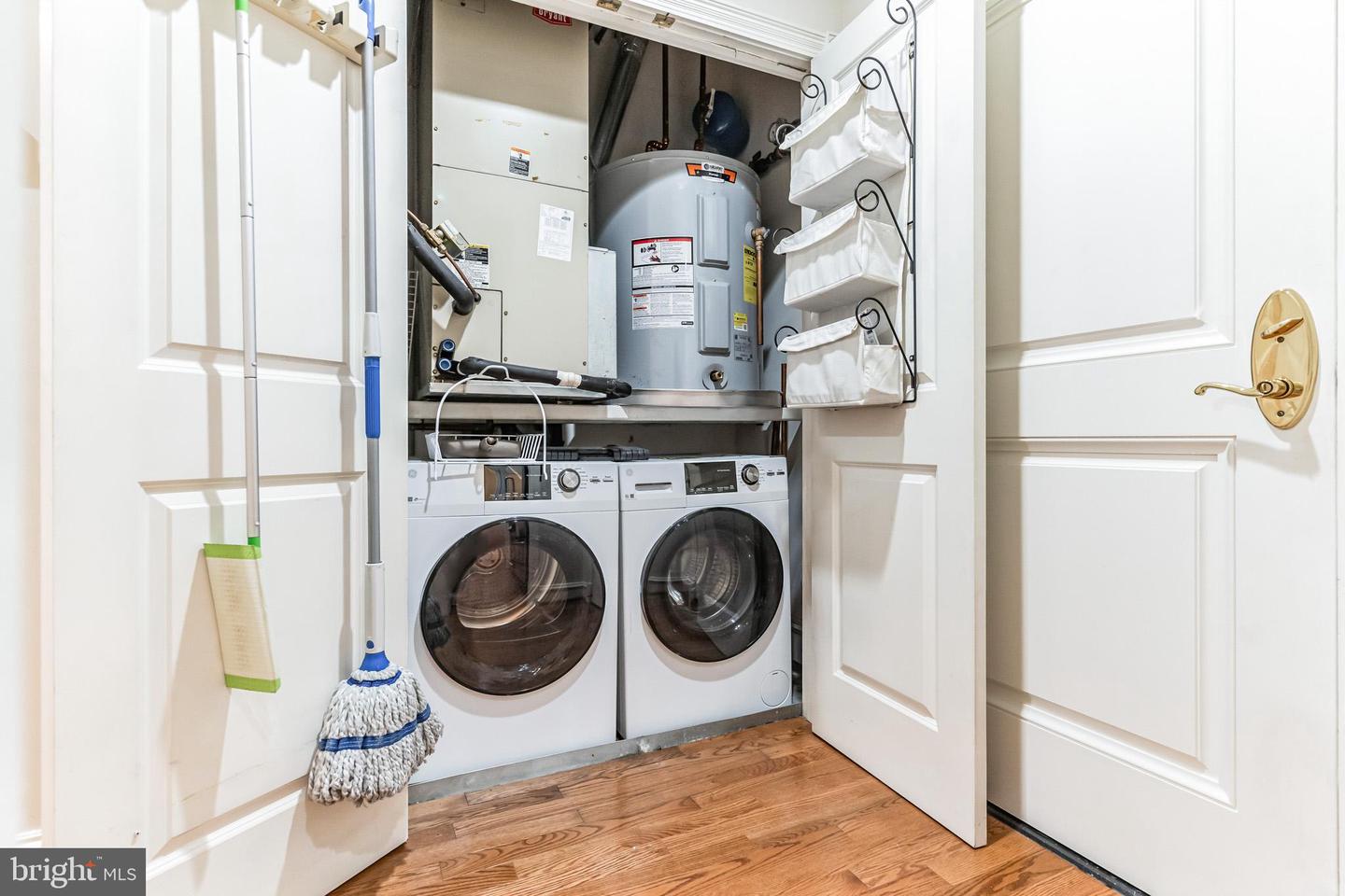 2600 PENNSYLVANIA AVENUE NW Unit: 301