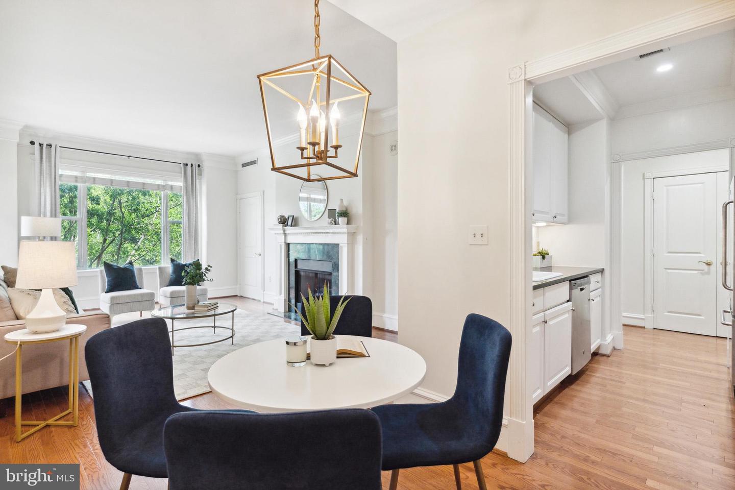 2600 PENNSYLVANIA AVENUE NW Unit: 301