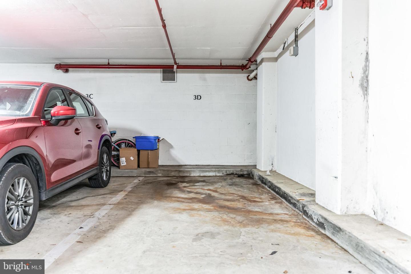 2600 PENNSYLVANIA AVENUE NW Unit: 301