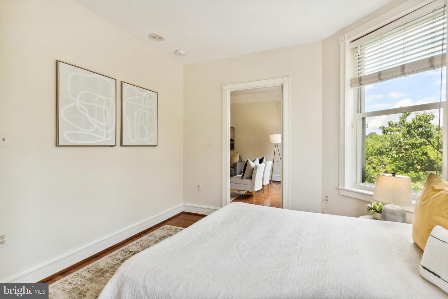 2600 PENNSYLVANIA AVENUE NW Unit: 301