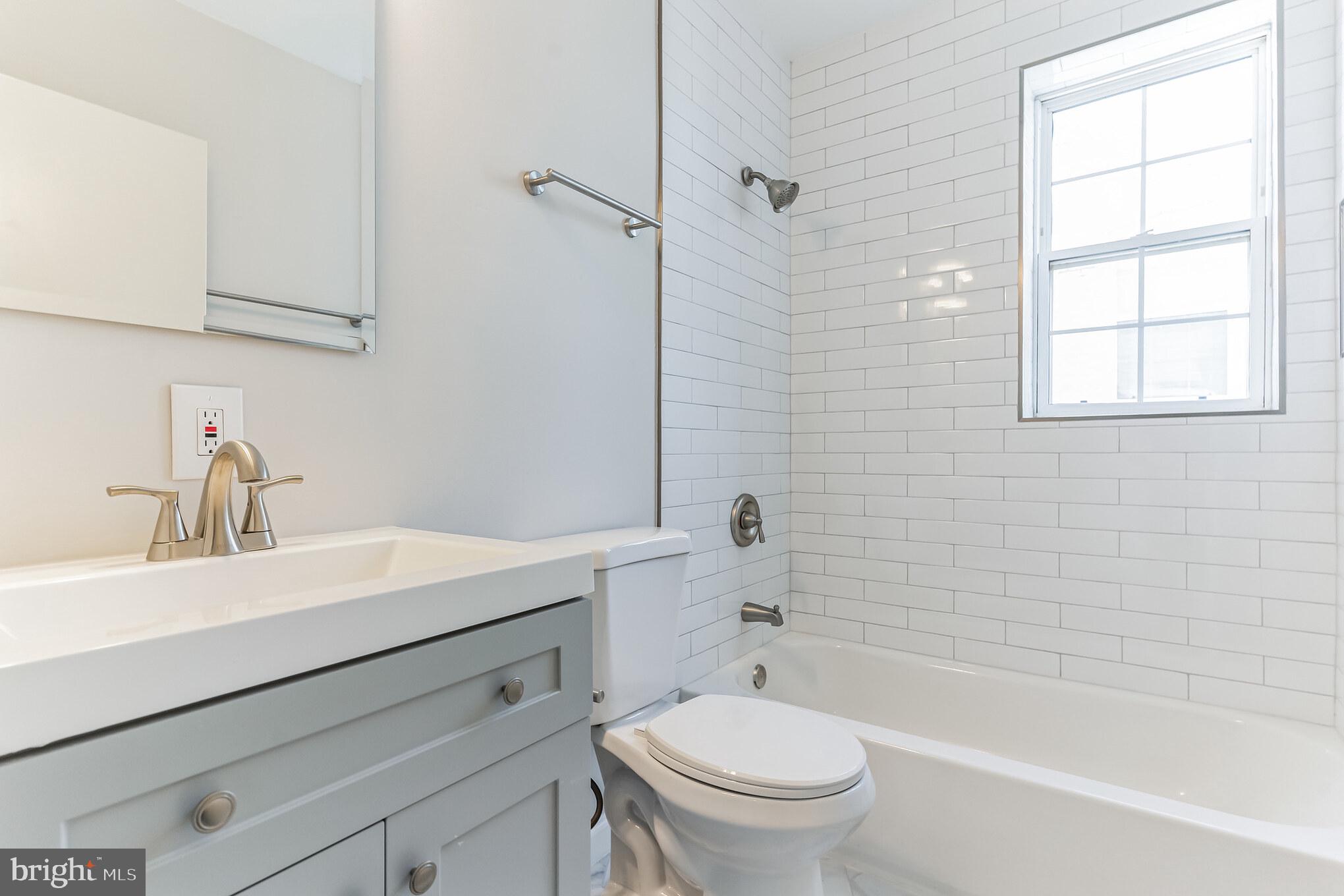 1008 Rittenhouse STREET NW Unit: 15