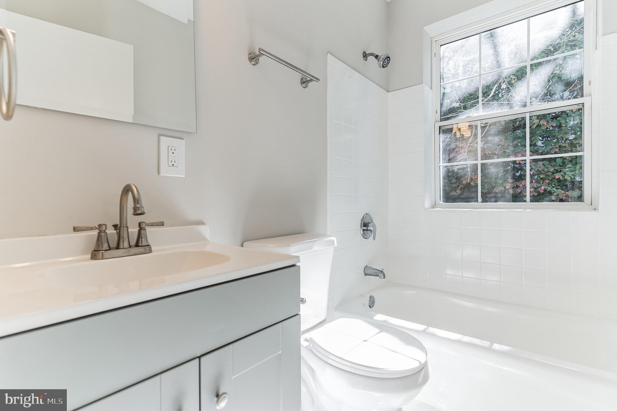 1008 Rittenhouse STREET NW Unit: 15