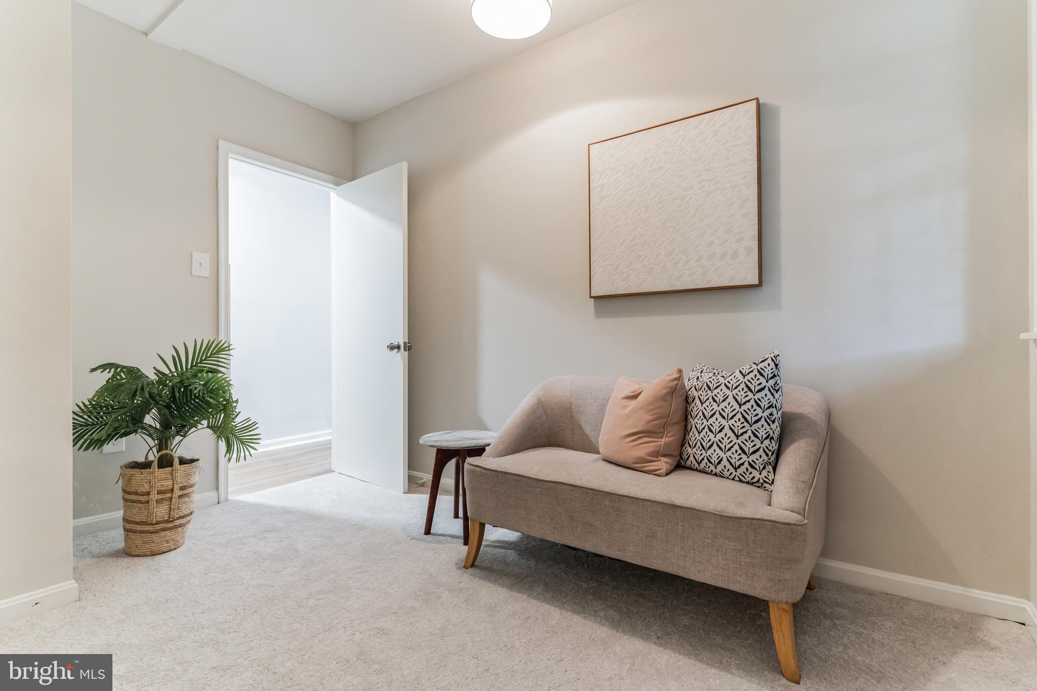 1008 Rittenhouse STREET NW Unit: 15