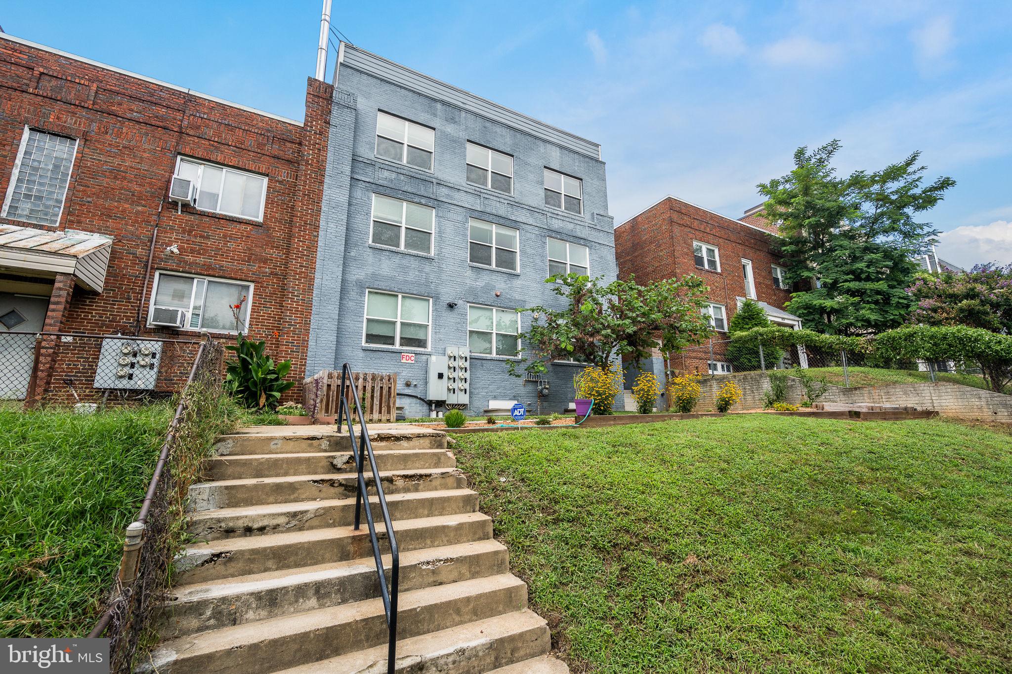 1920 3RD STREET NE 5