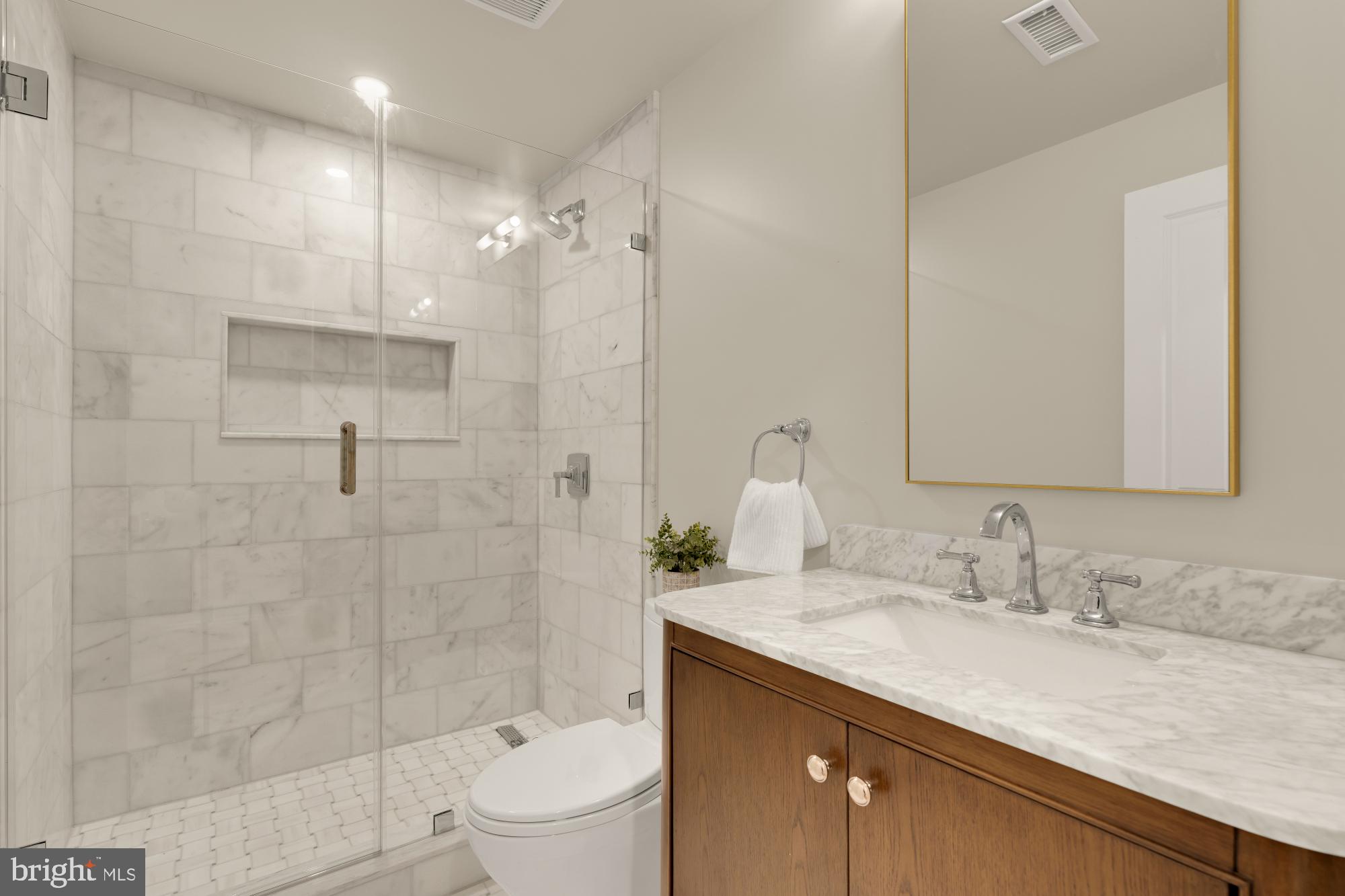 3277 PROSPECT STREET NW